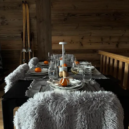 Casa Gherdeina, Ski-in, Ski-out Mountain Gem Appartement